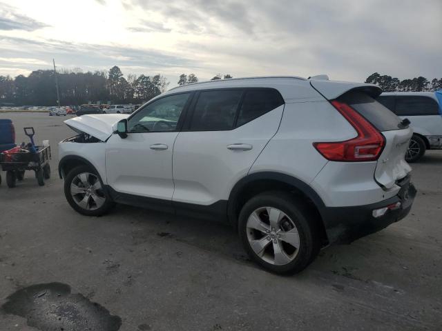 Photo 2 from auction – 2022 VOLVO XC40 T4 MO with VIN YV4AC2HK6N2774954