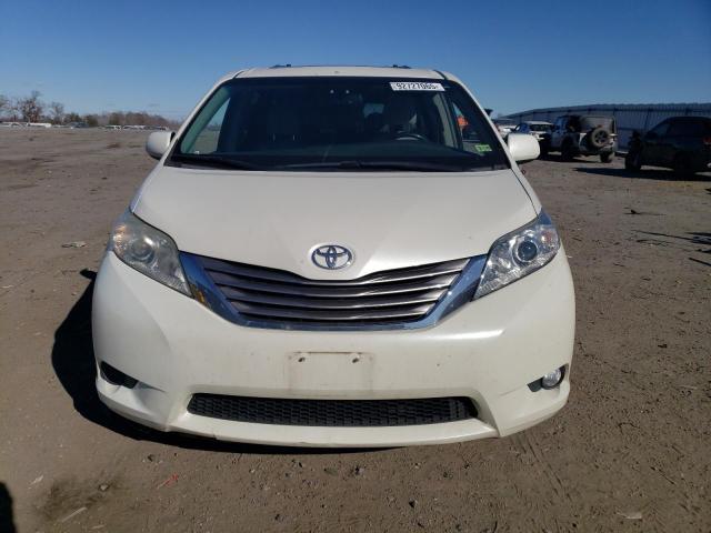 Photo 5 from auction – 2017 TOYOTA SIENNA XLE with VIN 5TDYZ3DC4HS799658