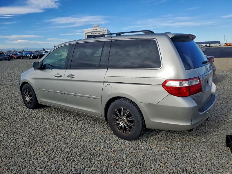 Photo 2 from auction – 2006 HONDA ODYSSEY with VIN 5FNRL38816B104808