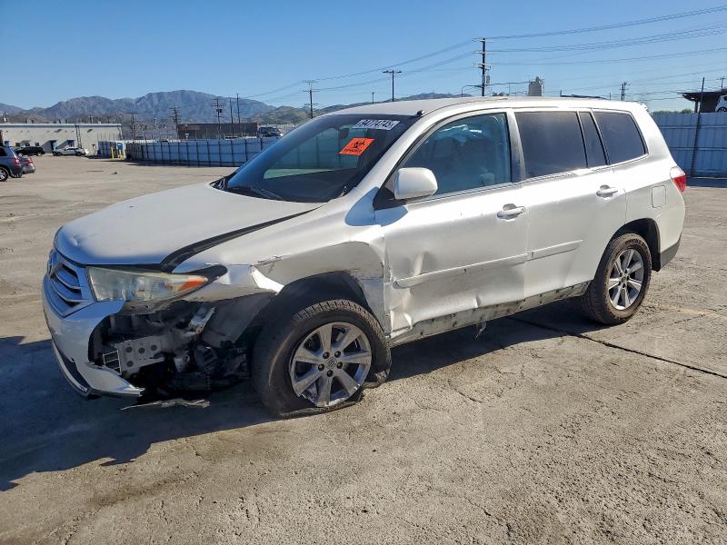 TOYOTA HIGHLANDER 2013 with VIN 5TDZK3EH4DS095893 - Photo from auction