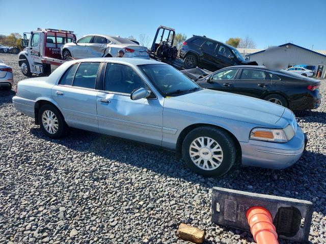 Photo 4 from auction – 2003 FORD CROWN VICT with VIN 2FAFP74W03X101001