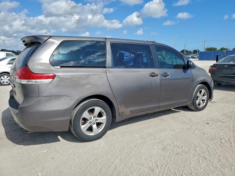 Photo 3 from auction – 2011 TOYOTA SIENNA with VIN 5TDZK3DC1BS164333