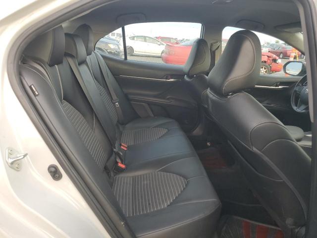 Photo 10 from auction – 2022 TOYOTA CAMRY with VIN 4T1G11AK3NU065745