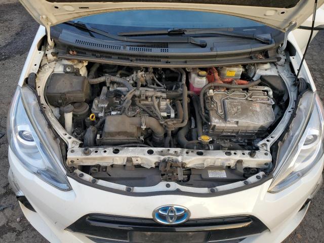 Photo 11 from auction – 2015 TOYOTA PRIUS C with VIN JTDKDTB37F1102226