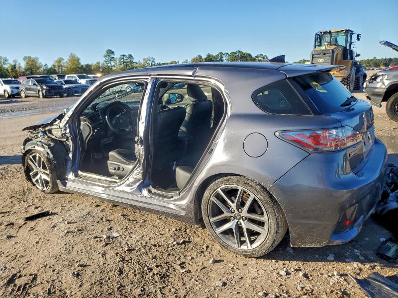 Photo 2 from auction – 2016 LEXUS CT 200 with VIN JTHKD5BH9G2253067