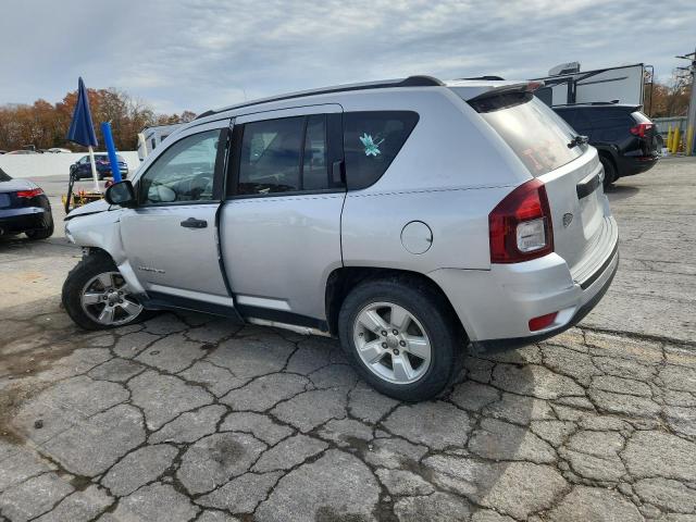Photo 2 from auction – 2014 JEEP COMPASS with VIN 1C4NJCBA2ED536331