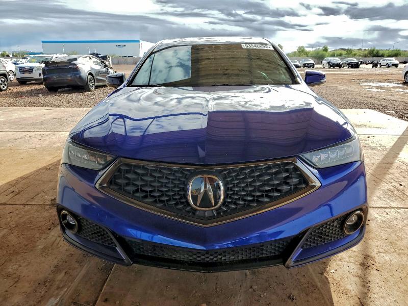 Photo 5 from auction – 2018 ACURA TLX TECH+A with VIN 19UUB2F67JA005227