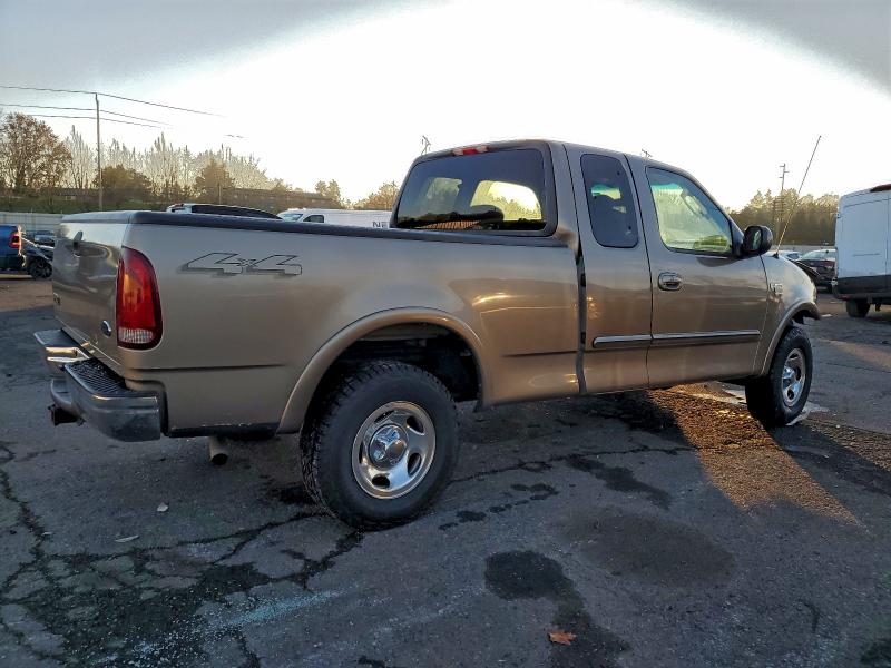 Photo 3 from auction – 2002 FORD F150 with VIN 2FTRX18W32CA70637