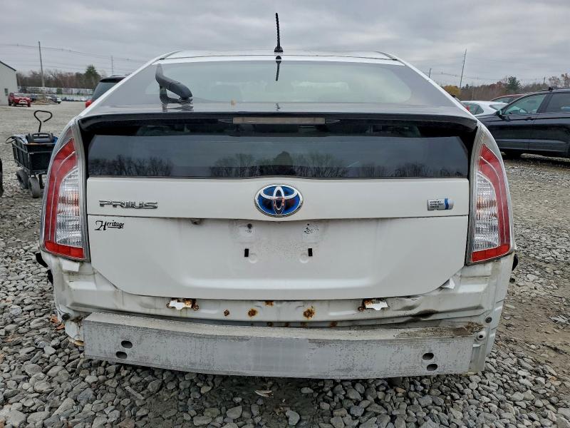 Photo 6 from auction – 2013 TOYOTA PRIUS with VIN JTDKN3DU2D5668108