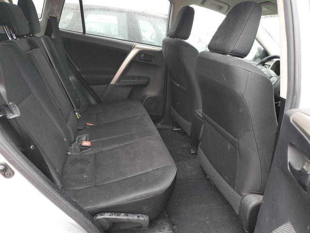Photo 11 from auction – 2015 TOYOTA RAV4 LE with VIN 2T3BFREV5FW292507