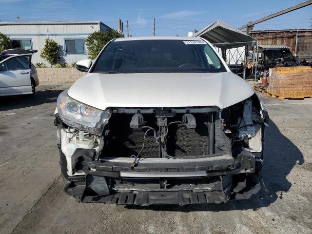 Photo 5 from auction – 2017 TOYOTA HIGHLANDER with VIN 5TDZZRFH4HS211225