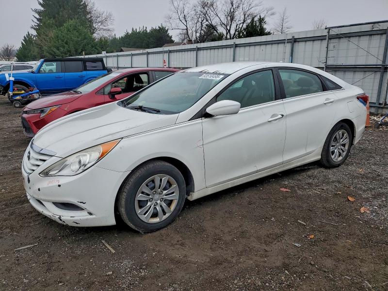 HYUNDAI SONATA GLS 2011 with VIN 5NPEB4AC7BH267996 - Photo from auction