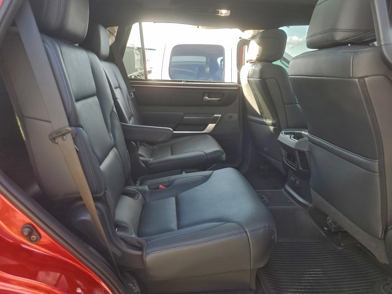 Foto 11 de la subasta – 2023 TOYOTA SEQUOIA SR con VIN 7SVAAABA4PX012074