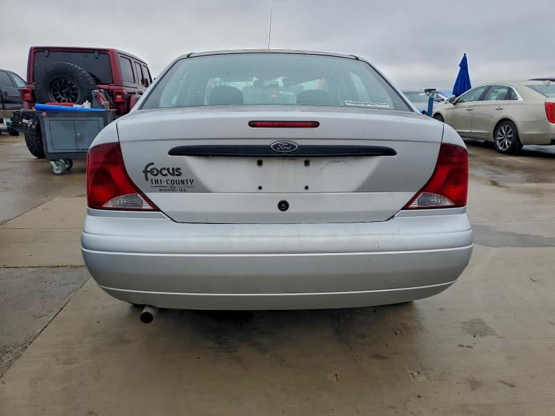 Photo 6 from auction – 2003 FORD FOCUS LX with VIN 1FAFP33P53W132727