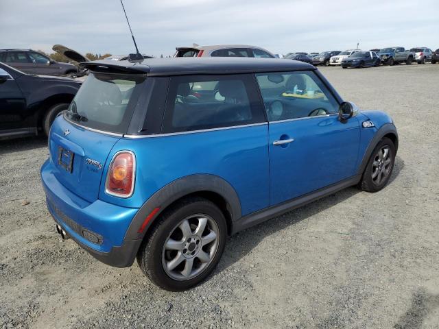 Photo 3 from auction – 2007 MINI COOPER S with VIN WMWMF73517TL87003