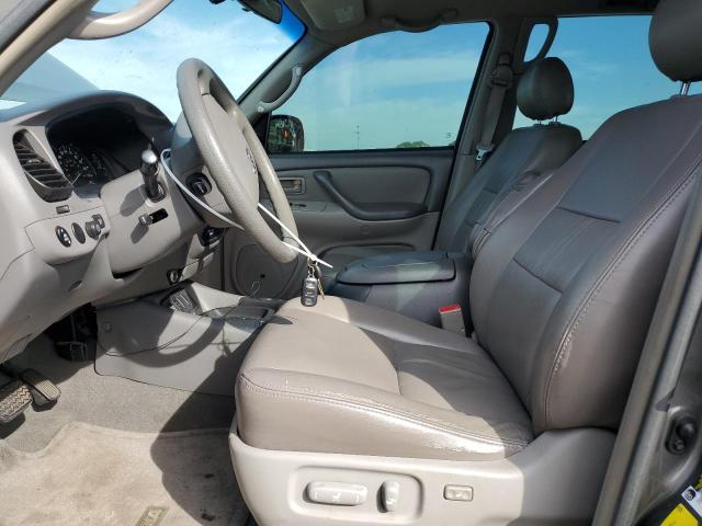 Photo 7 from auction – 2005 TOYOTA SEQUOIA with VIN 5TDZT34AX5S246299