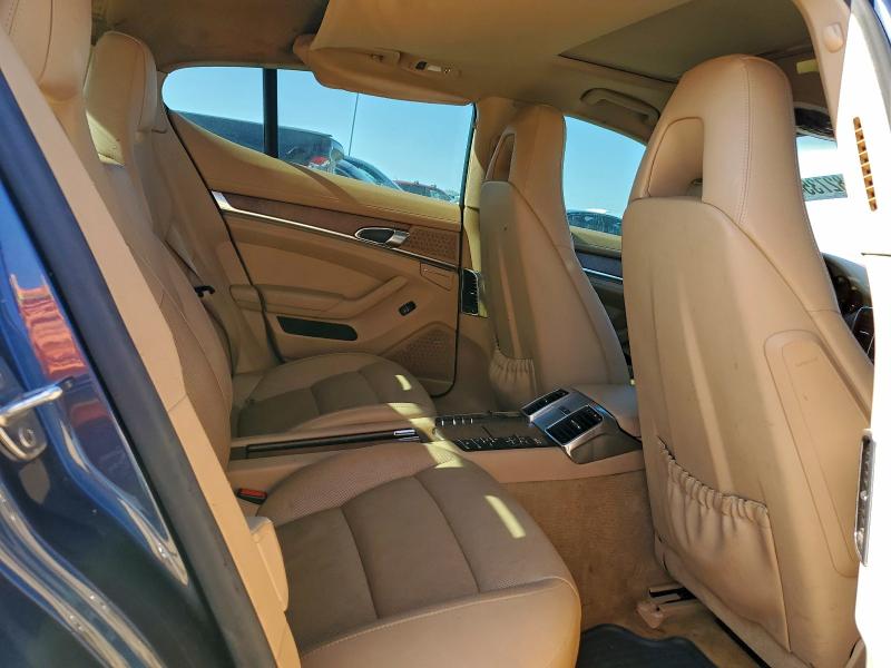 Photo 10 from auction – 2014 PORSCHE PANAMERA S with VIN WP0AB2A7XEL056068