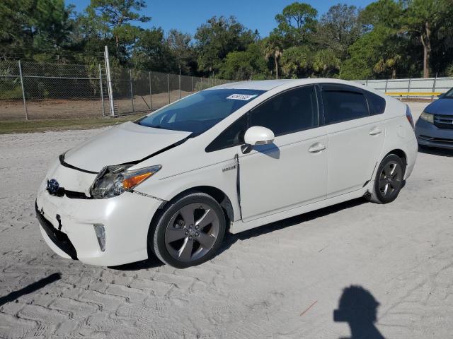 Photo 1 from auction – 2015 TOYOTA PRIUS with VIN JTDKN3DU9F0411804