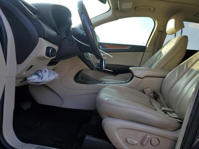 Photo 7 from auction – 2019 LINCOLN MKC SELECT with VIN 5LMCJ2C98KUL21238
