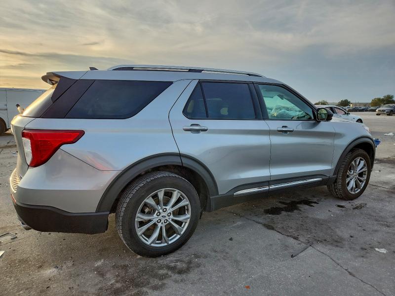 Photo 3 from auction – 2022 FORD EXPLOR XLT with VIN 1FMSK8FH2NGB05700