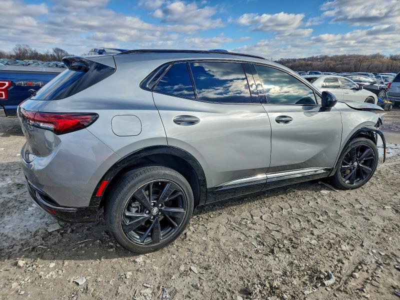 Photo 3 from auction – 2023 BUICK ENVISION with VIN LRBFZNR42PD037104