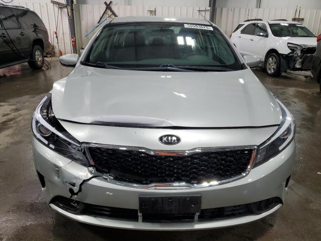 Photo 5 from auction – 2017 KIA FORTE LX with VIN 3KPFK4A74HE050300