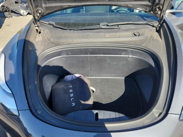 Photo 11 from auction – 2018 TESLA MODEL 3 with VIN 5YJ3E1EB1JF114431