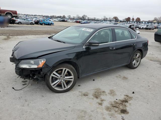 VOLKSWAGEN PASSAT SE 2014 with VIN 1VWBS7A37EC069324 - Photo from auction