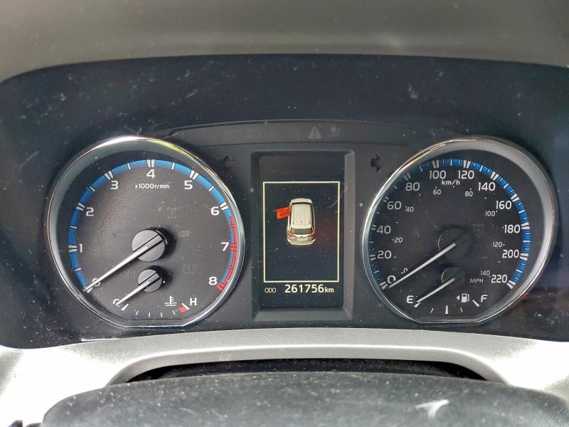 Photo 9 from auction – 2017 TOYOTA RAV4 LE with VIN 2T3ZFREV8HW385698