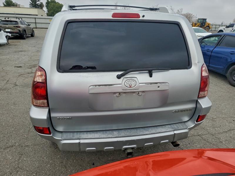Photo 6 from auction – 2005 TOYOTA 4RUNNER SR with VIN JTEZU14R650048308