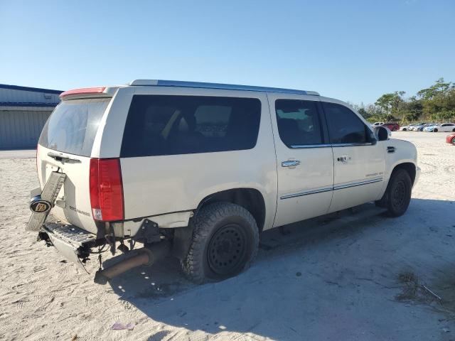 Фото 3 с аукциона – 2011 CADILLAC ESCALADE с VIN 1GYS3JEF1BR354377