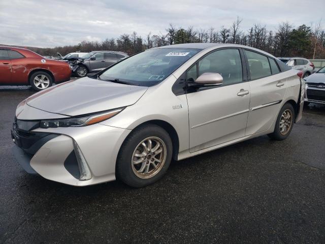 TOYOTA PRIUS PRIM 2018 with VIN JTDKARFP3J3088153 - Photo from auction