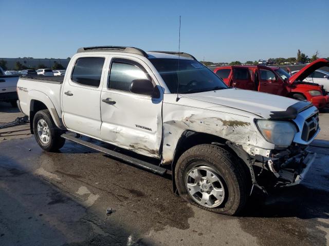 Photo 4 from auction – 2014 TOYOTA TACOMA DOU with VIN 5TFLU4EN2EX084608