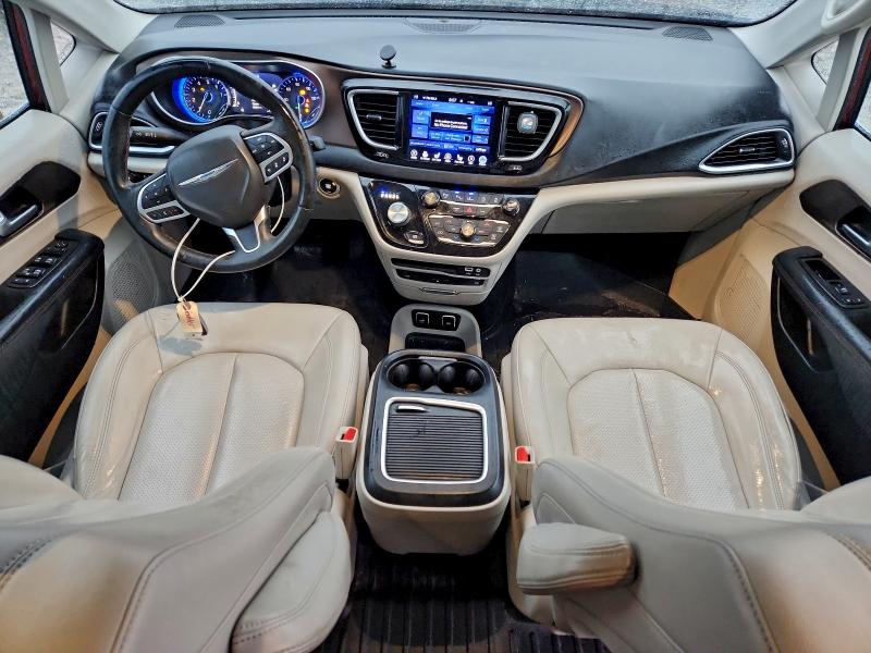Photo 8 from auction – 2017 CHRYSLER PACIFICA T with VIN 2C4RC1EG8HR757434