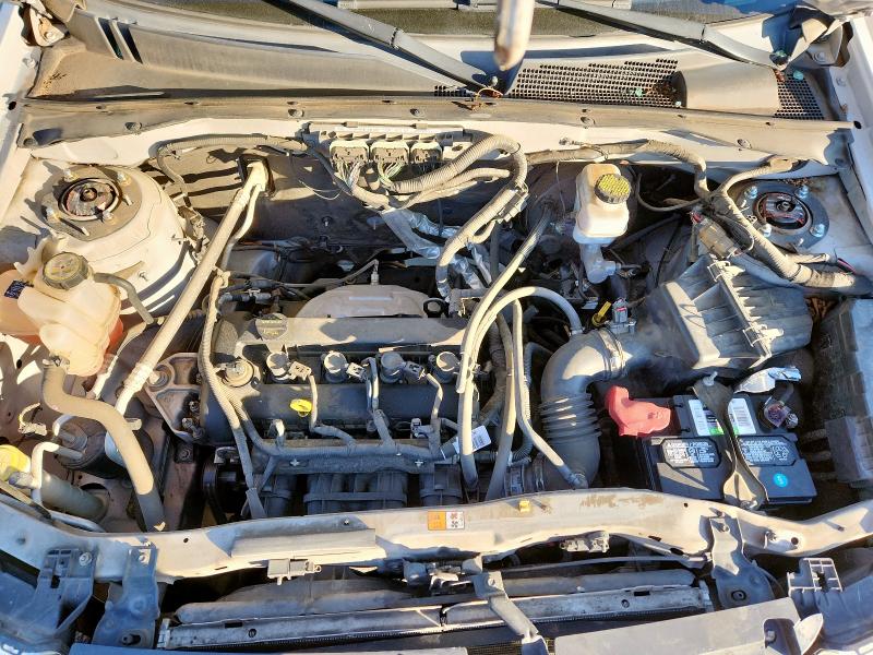 Photo 11 from auction – 2011 FORD ESCAPE XLS with VIN 1FMCU0C77BKB72295