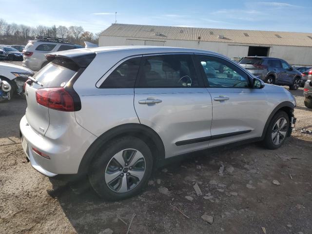 Photo 3 from auction – 2017 KIA NIRO FE with VIN KNDCB3LC3H5050212