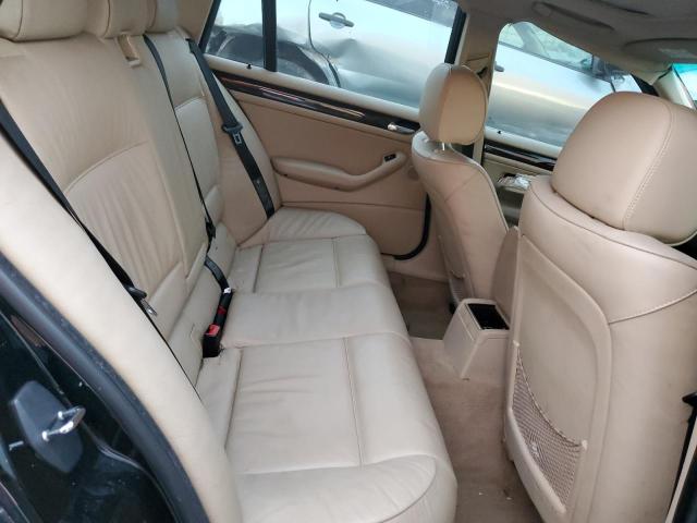 Photo 10 from auction – 2004 BMW 325 IT with VIN WBAEN33434PC13061