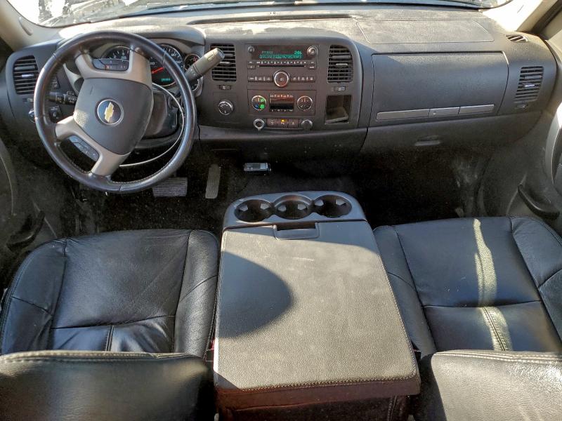 Photo 8 from auction – 2011 CHEVROLET SILVERADO with VIN 1GCPKSE31BF165059