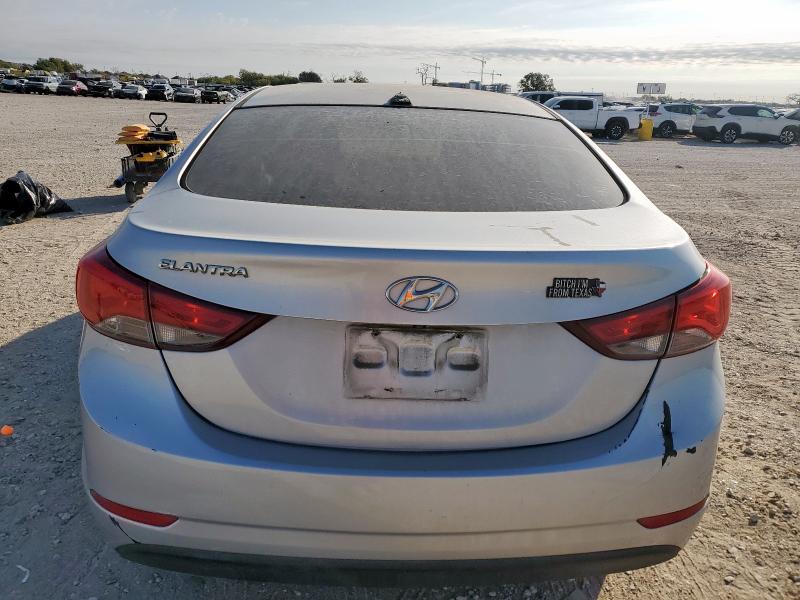 Photo 6 from auction – 2016 HYUNDAI ELANTRA SE with VIN 5NPDH4AE5GH752155