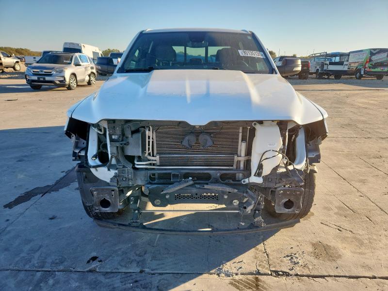 Photo 5 from auction – 2022 RAM 1500 with VIN 1C6RREFG0NN217872