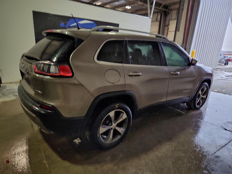 Photo 3 from auction – 2019 JEEP CHEROKEE L with VIN 1C4PJMDN1KD228724