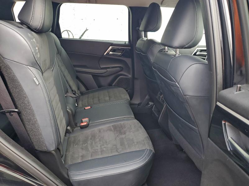 Photo 11 from auction – 2024 MITSUBISHI OUTLANDER with VIN JA4J4VA81RZ049320