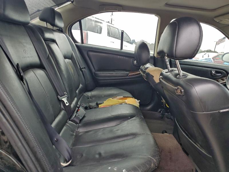 Photo 10 from auction – 2001 INFINITI I30 with VIN JNKCA31A41T032287