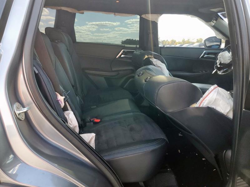 Photo 11 from auction – 2022 MITSUBISHI OUTLANDER with VIN JA4J3UA86NZ075032