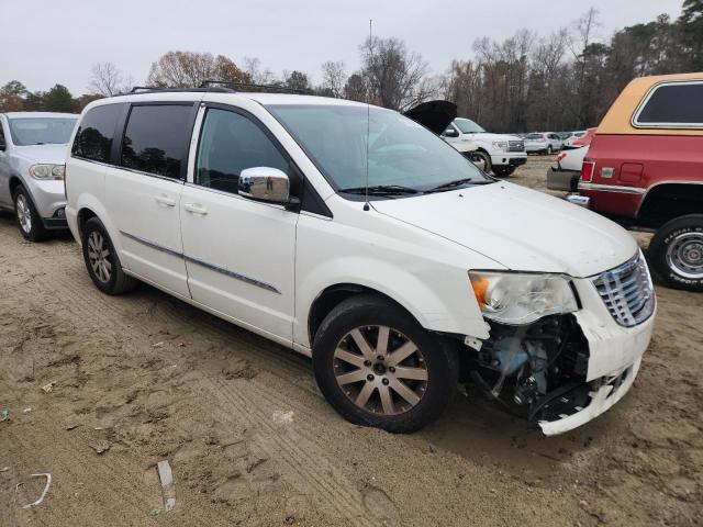 Photo 4 from auction – 2011 CHRYSLER TOWN & COU with VIN 2A4RR8DG7BR758729
