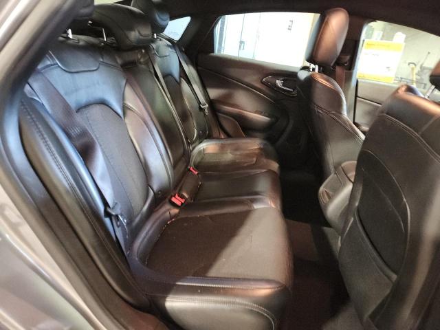 Photo 10 from auction – 2016 CHRYSLER 200 S with VIN 1C3CCCBB5GN172966