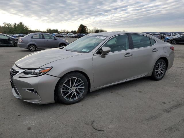 LEXUS ES 350 2016 with VIN 58ABK1GG7GU028042 - Photo from auction