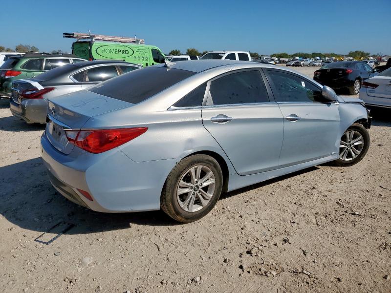 Photo 3 from auction – 2014 HYUNDAI SONATA GLS with VIN 5NPEB4AC1EH837804