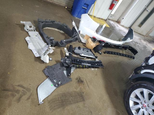 Photo 12 from auction – 2019 JAGUAR E-PACE S with VIN SADFJ2FX0K1Z64820