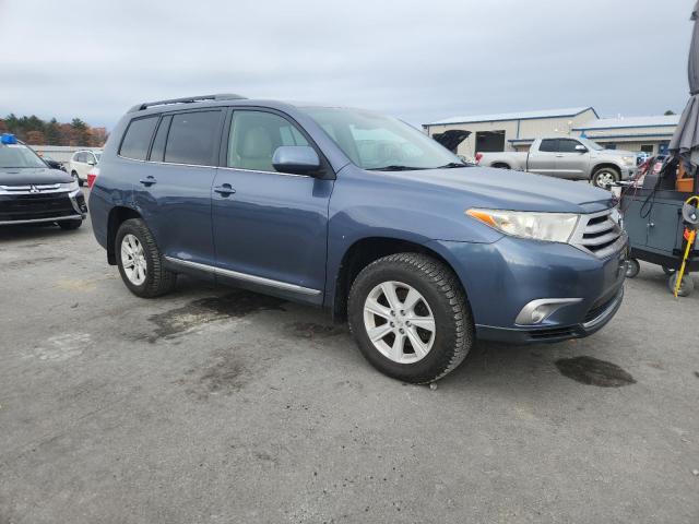 Photo 4 from auction – 2013 TOYOTA HIGHLANDER with VIN 5TDBK3EH5DS218456